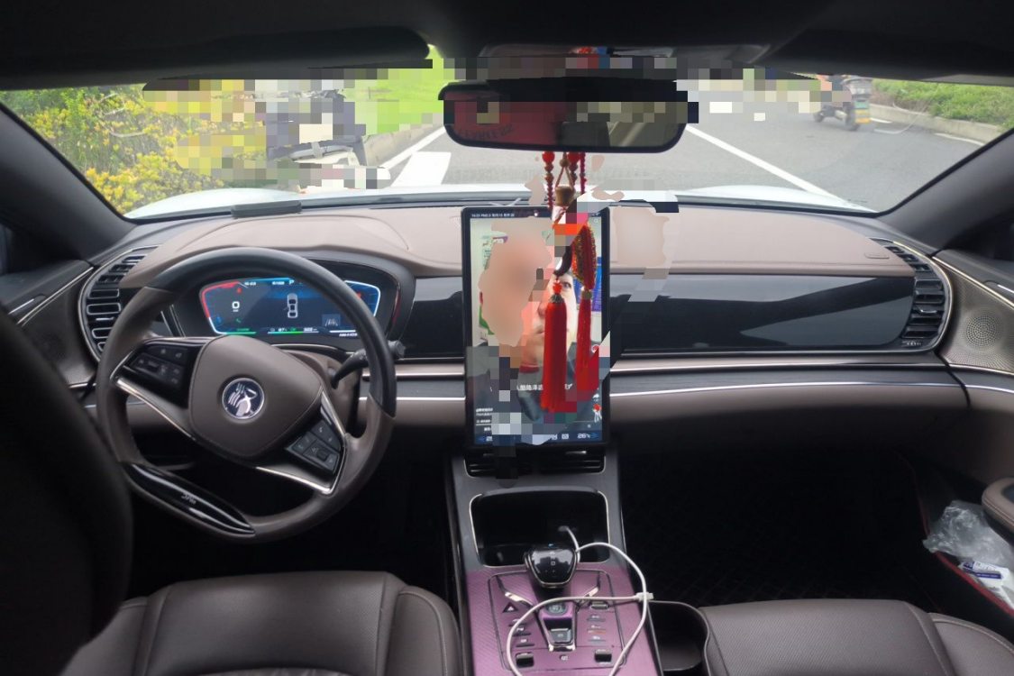 BYD Han 2021 car image #21