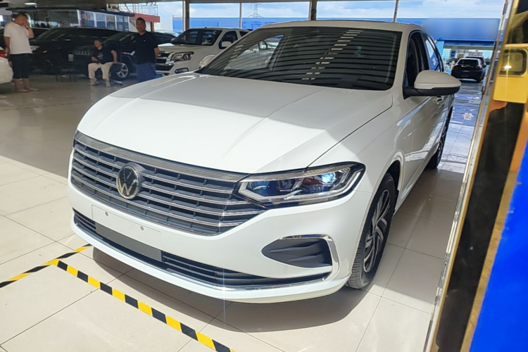 Volkswagen Lavida 2023 car image #2