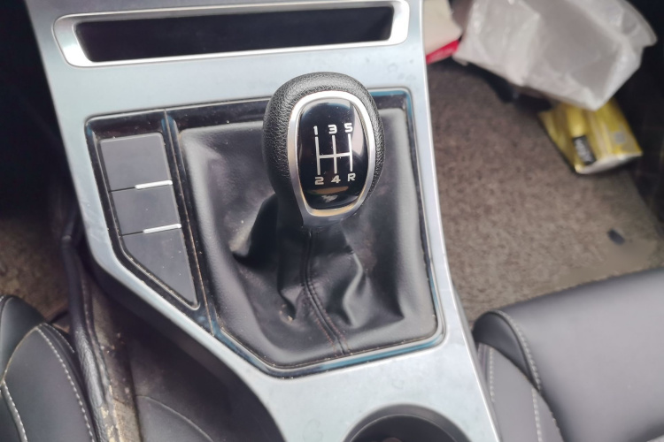 2019 #18 2019 car image #18