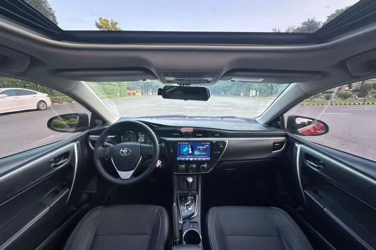 Toyota Corolla 2015 #10 Toyota Corolla 2015 car image #10