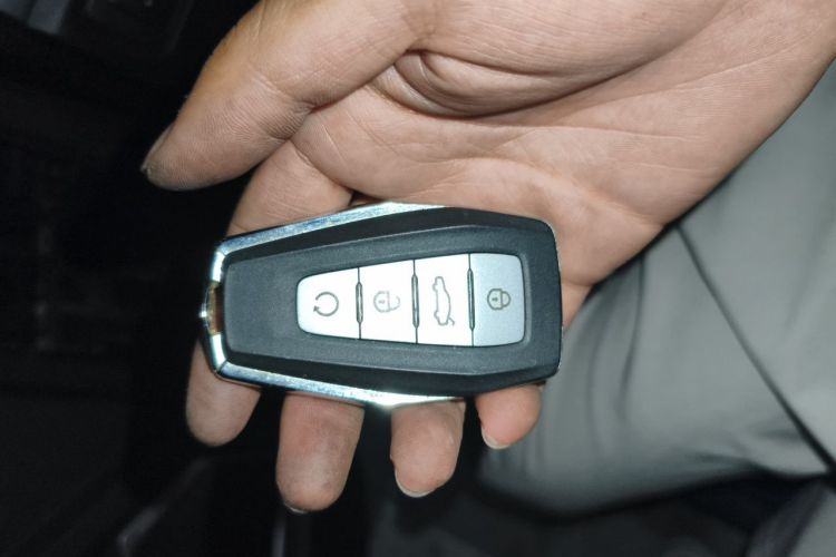 GEELY Emgrand GL 2019 immagine di auto #11