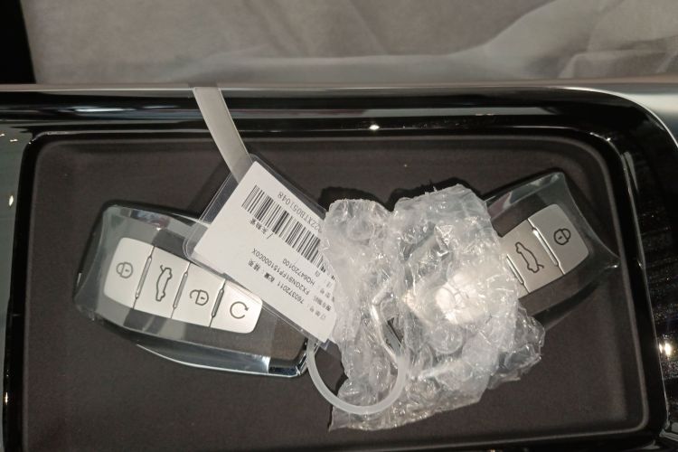 GEELY Boyue L 2026 image de voiture #9