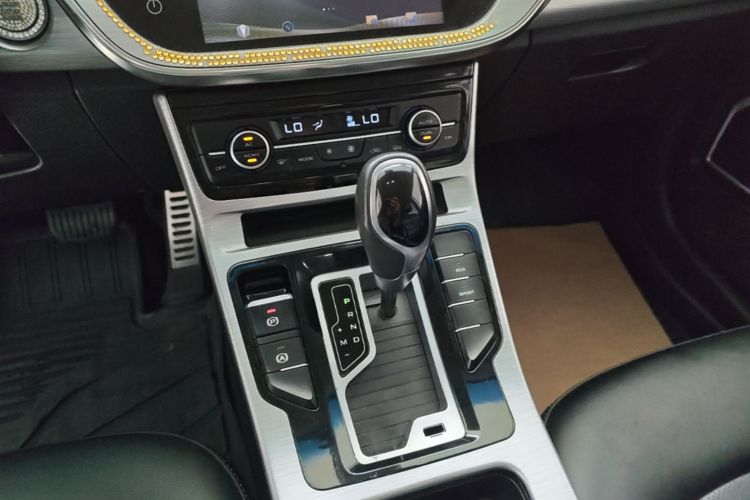 GEELY Emgrand GS 2019 #14 GEELY Emgrand GS 2019 car image #14