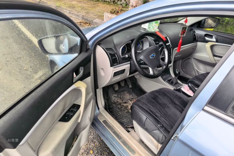 GEELY Emgrand 2015 car image #18