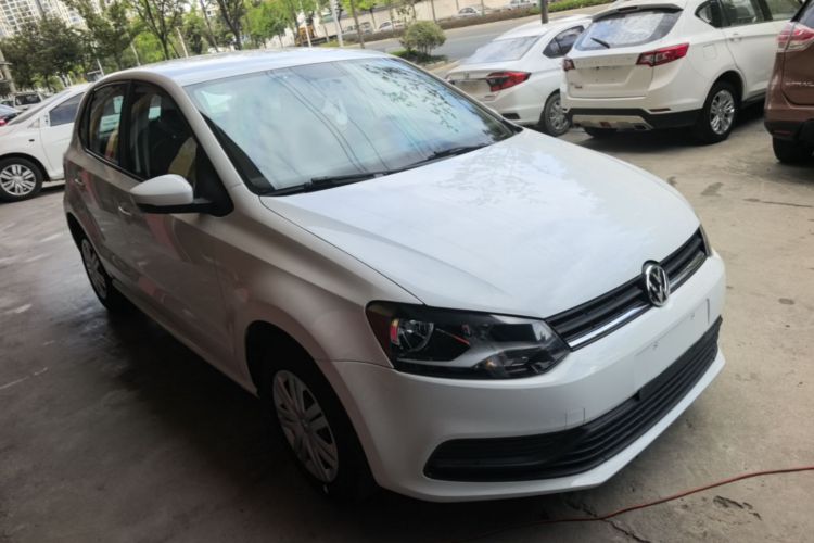 Volkswagen Polo 2017 #4 Volkswagen Polo 2017 car image #4