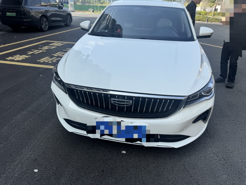 GEELY Emgrand 2022 car image #2