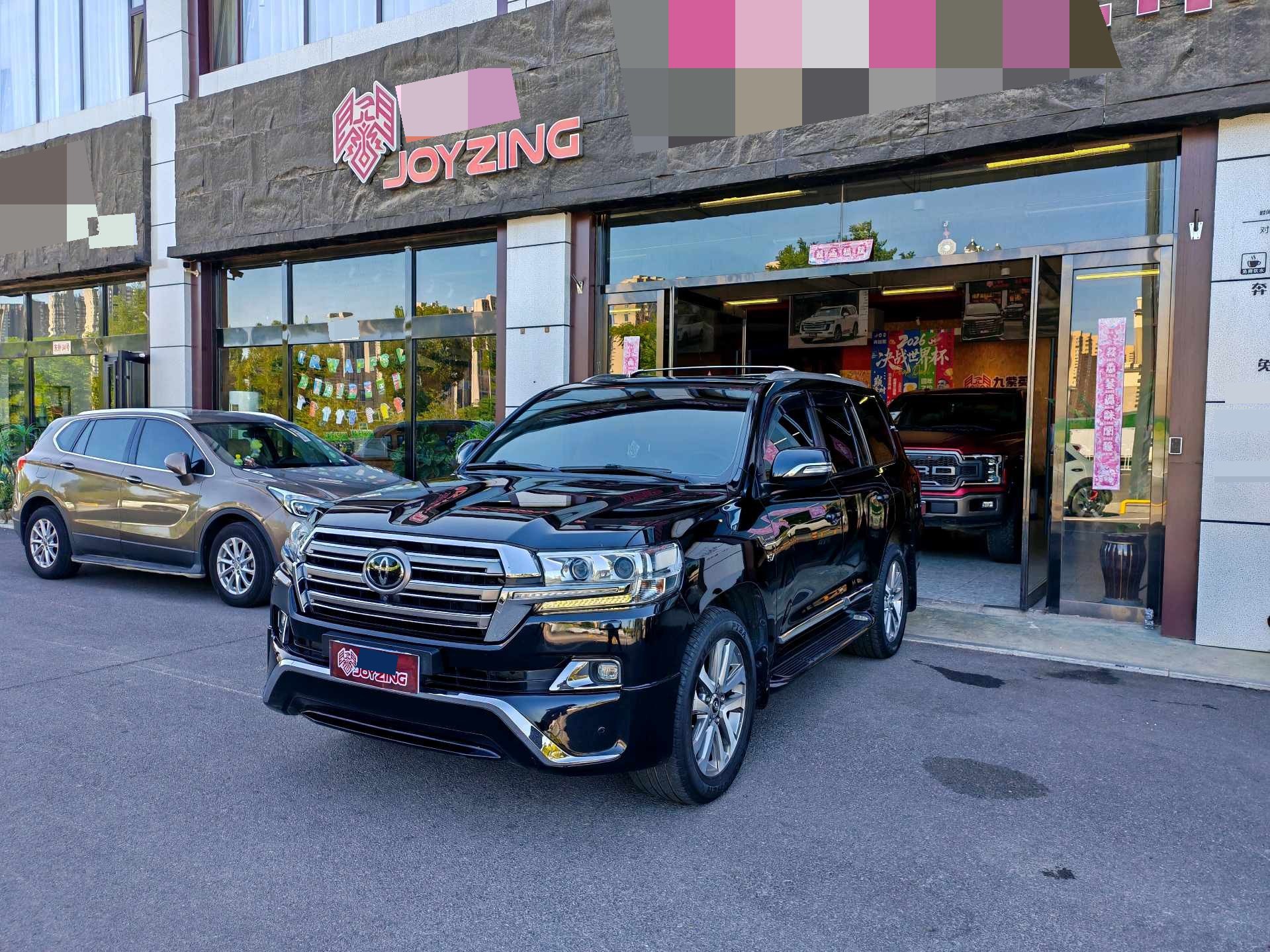2019 immagine di auto 
