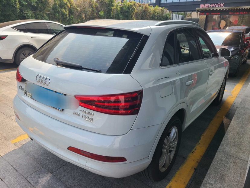 Audi Q3 2015 #2 Audi Q3 2015 изображение автомобиля #2