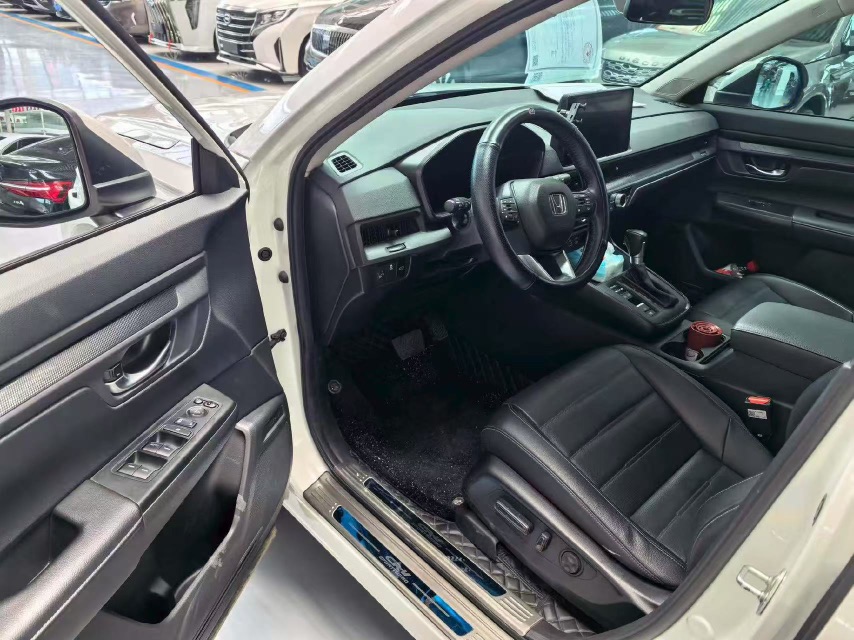 Honda CR-V 2023 изображение автомобиля #2
