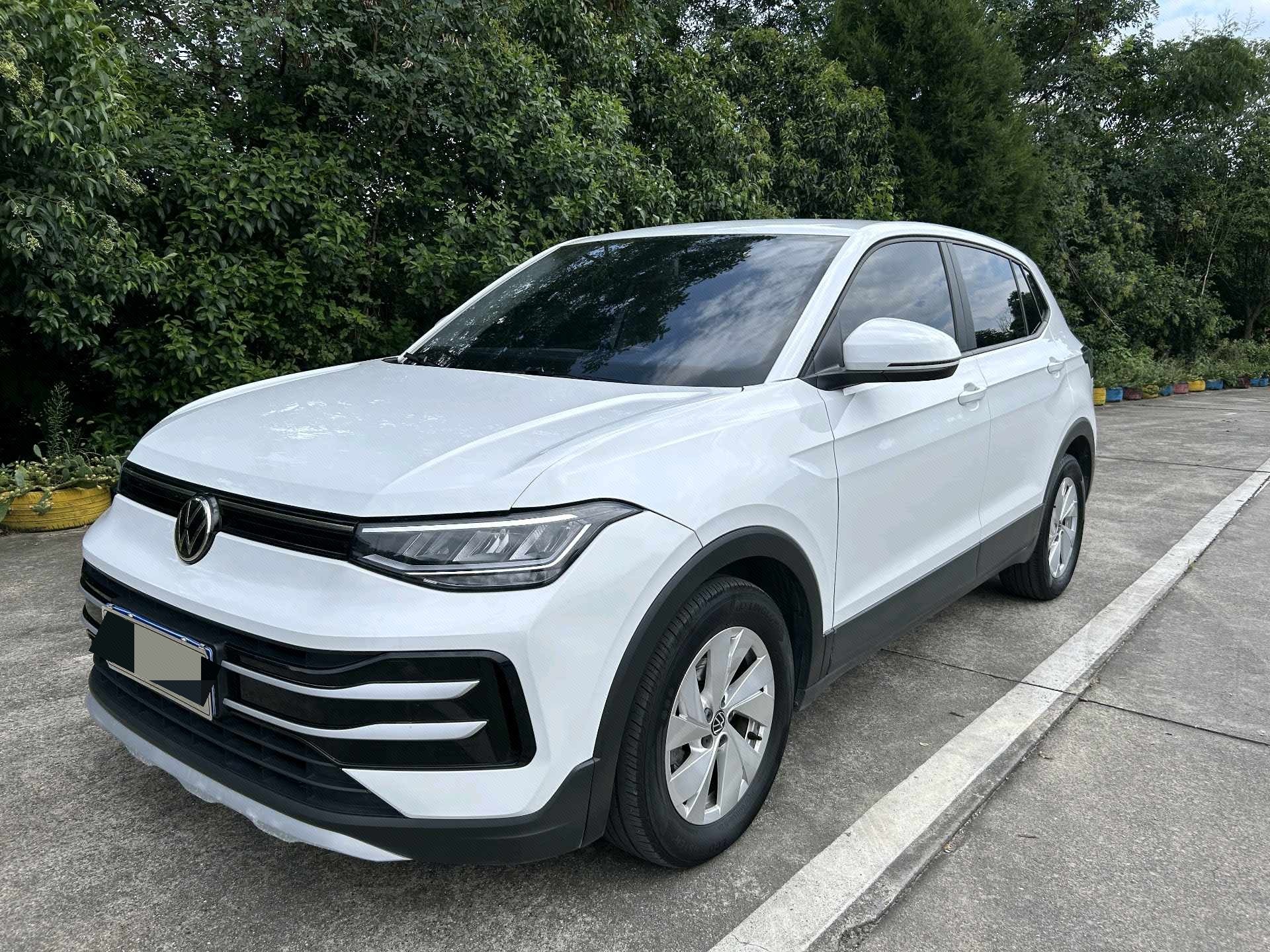 Volkswagen Tharu 2024 car image 