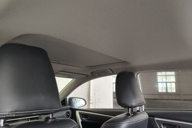 Toyota Corolla 2018 #20 Toyota Corolla 2018 car image #20