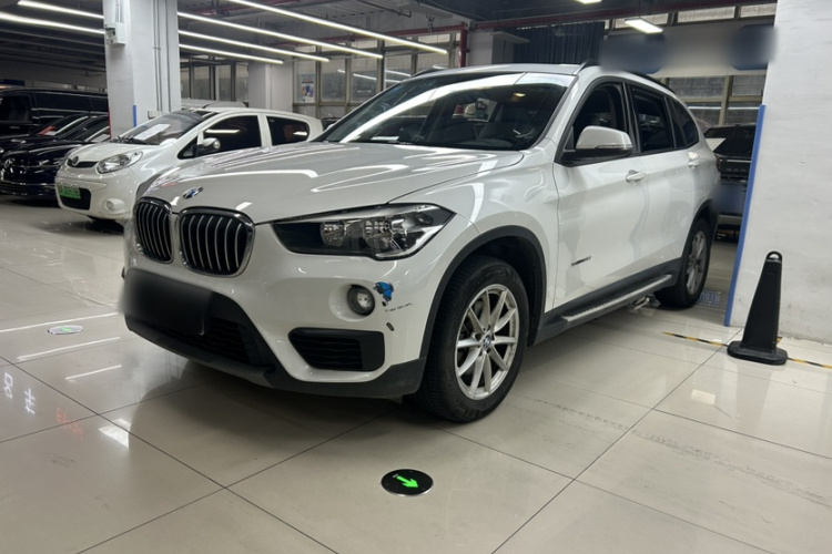 BMW X1 2016 immagine di auto #2