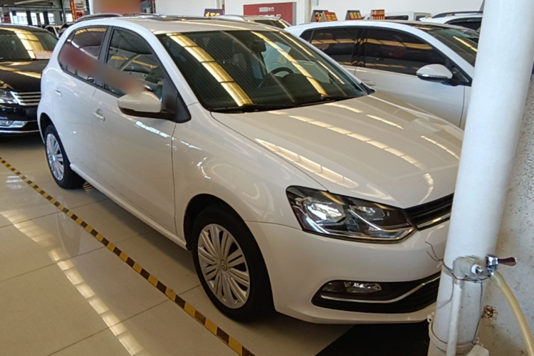 Volkswagen Polo 2018 car image #4