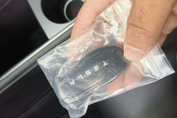 Tesla Model Y 2022 #9 Tesla Model Y 2022 car image #9