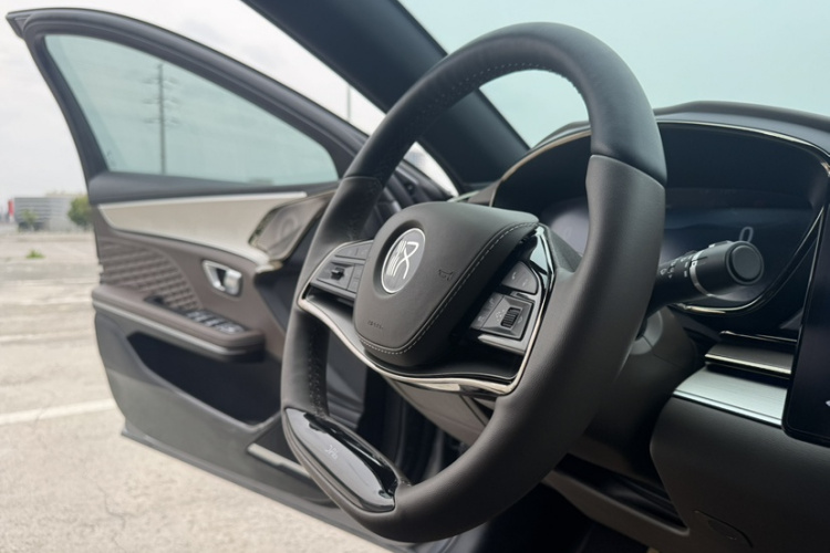 BYD Han 2024 #28 BYD Han 2024 immagine di auto #28