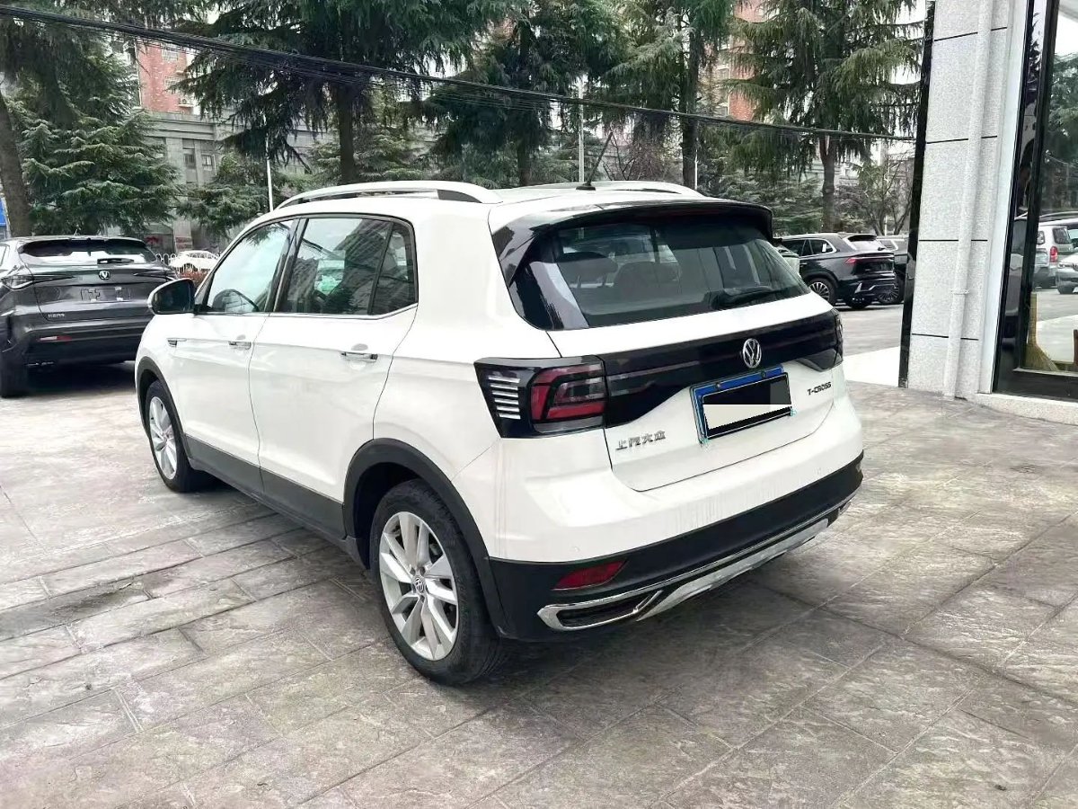 Volkswagen T-Cross 2020 car image #6