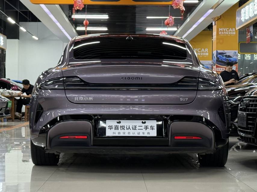 MI SU7 2024 car image #4