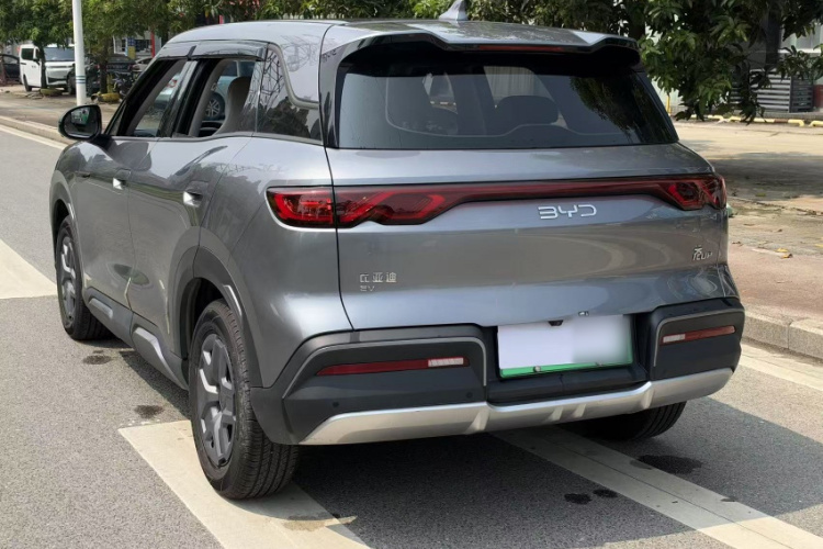 BYD YuanUP 2025 #6 BYD YuanUP 2025 car image #6