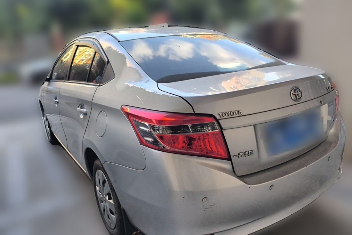 Toyota Vios 2015 immagine di auto #3