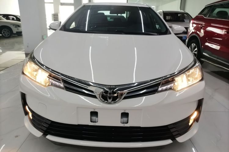Toyota Corolla 2018 #3 Toyota Corolla 2018 car image #3