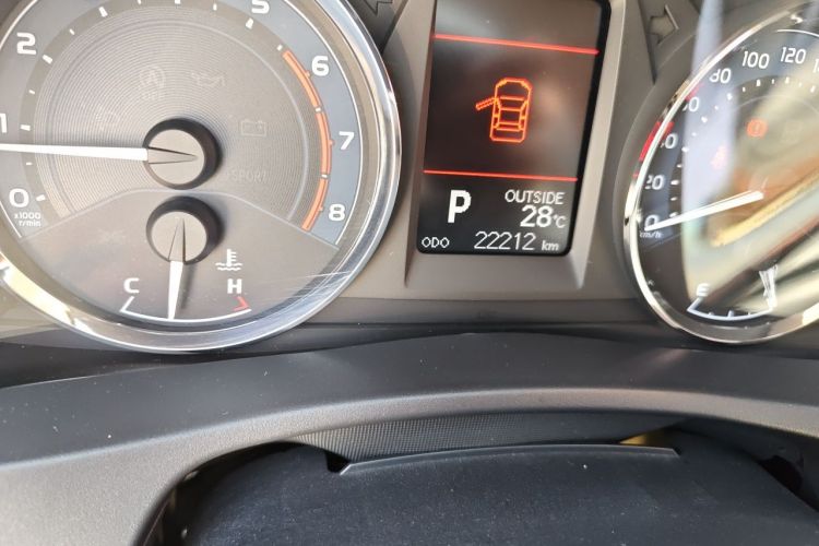 Toyota Corolla 2018 #8 Toyota Corolla 2018 car image #8