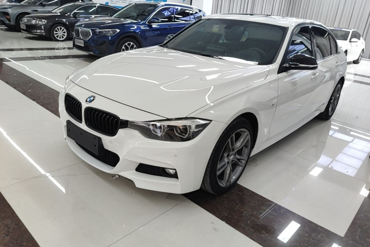BMW 3 Series 2018 #2 BMW 3 Series 2018 car image #2