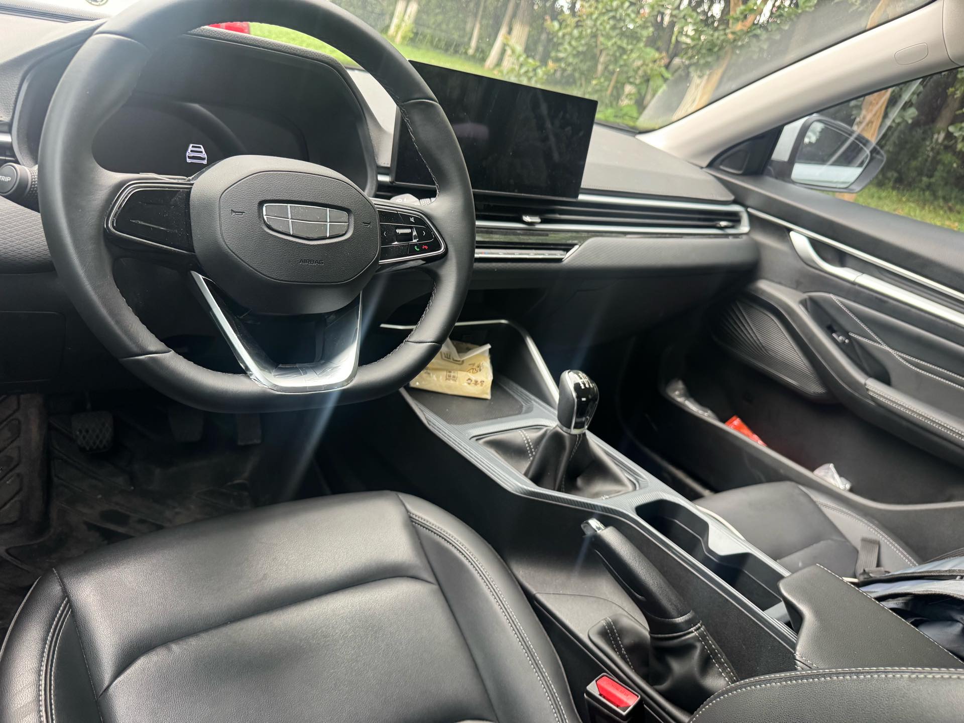 GEELY Emgrand 2024 #4 GEELY Emgrand 2024 car image #4