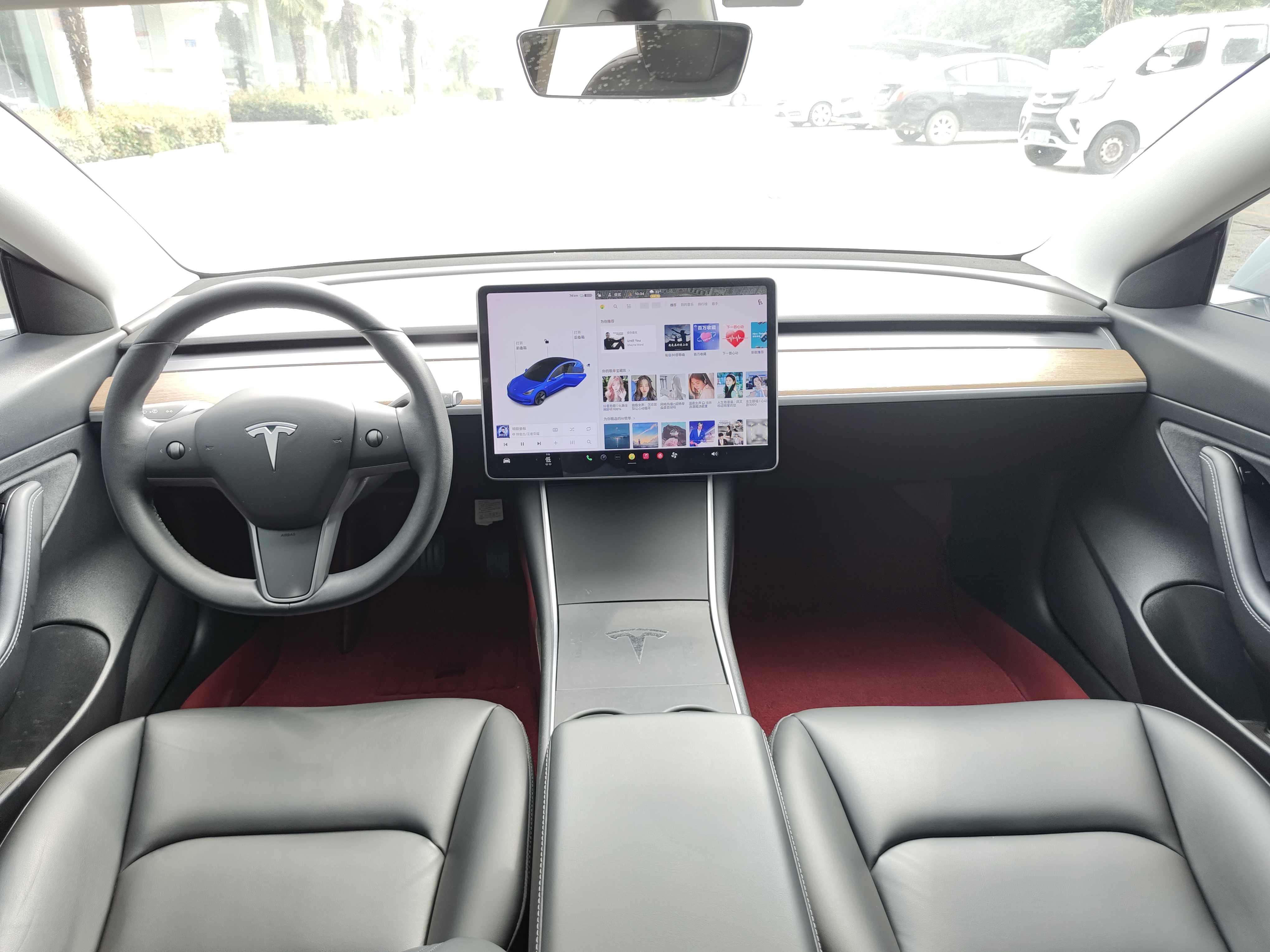 Tesla Model 3 2020 car image #10