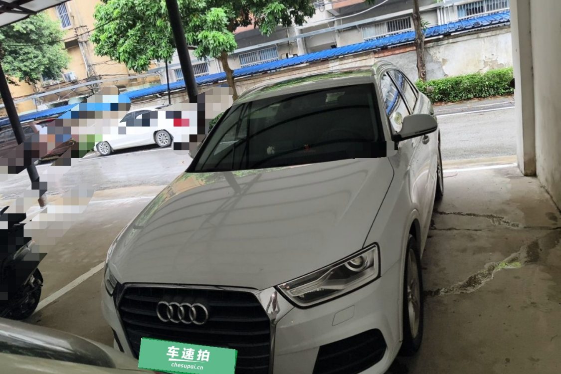 Audi Q3 2016 car image #5