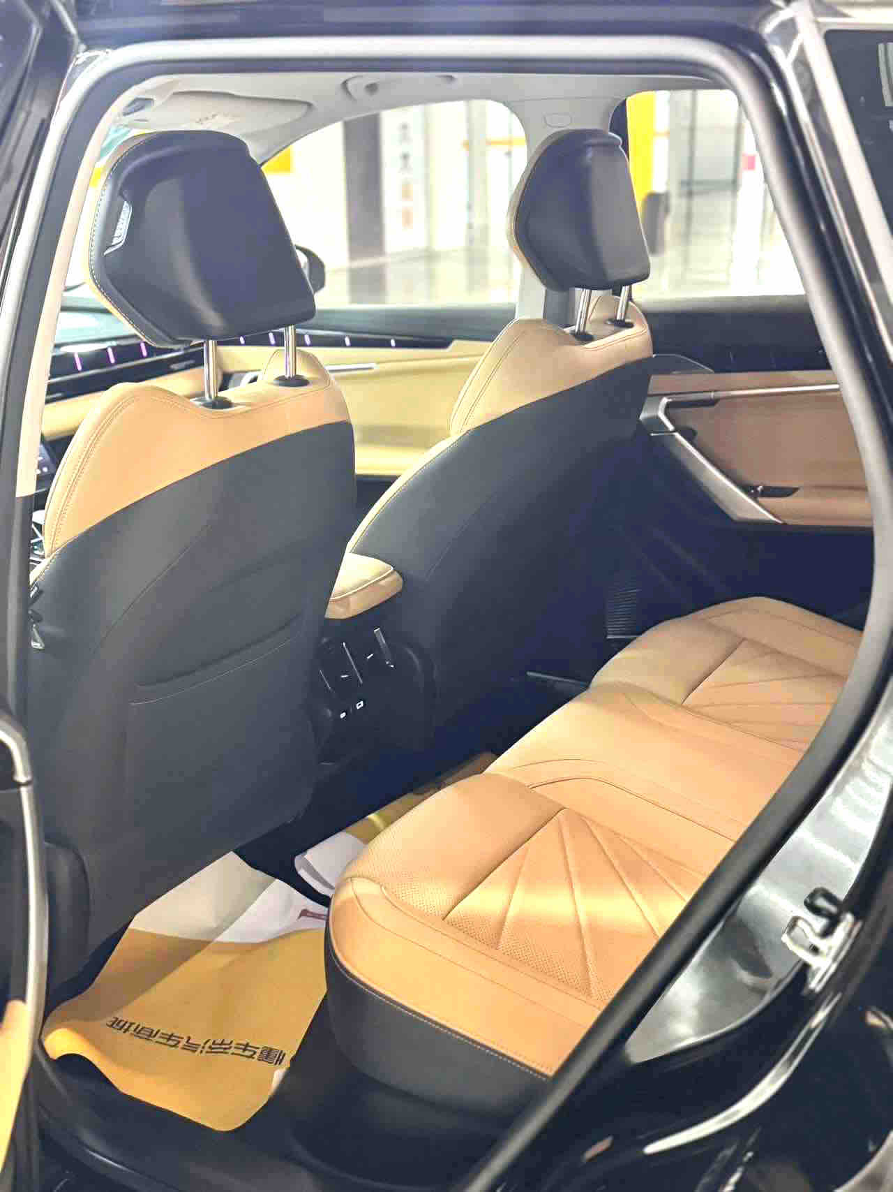 GEELY Boyue L 2023 image de voiture #7