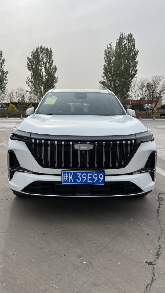 GEELY Boyue L 2026 car image #2