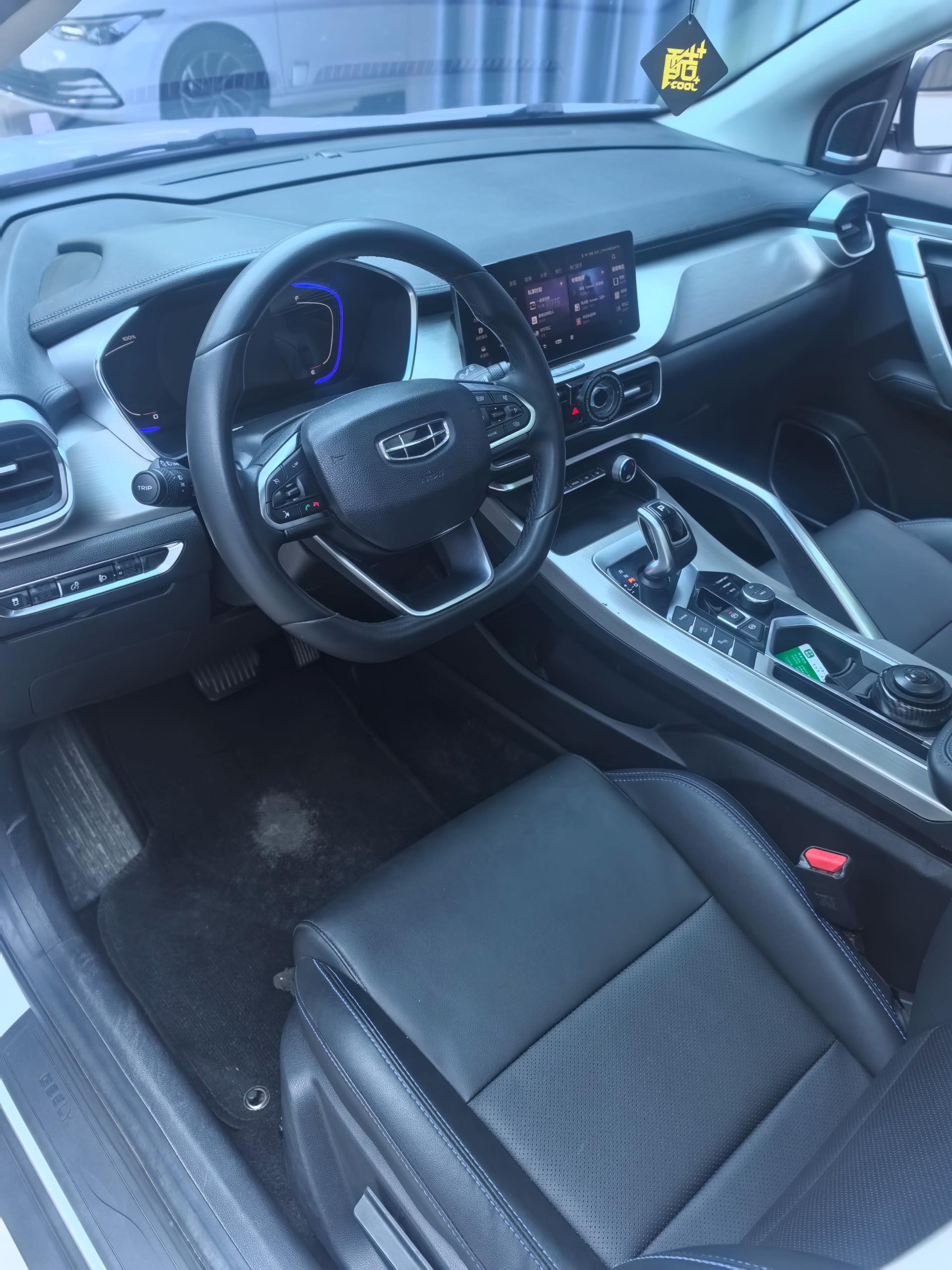 GEELY Coolray New Energy 2021 car image #4