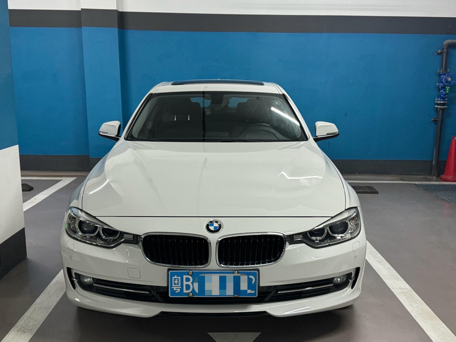 BMW 3 Series 2015 car image #2
