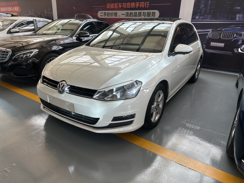 Volkswagen Golf 2015 car image #8