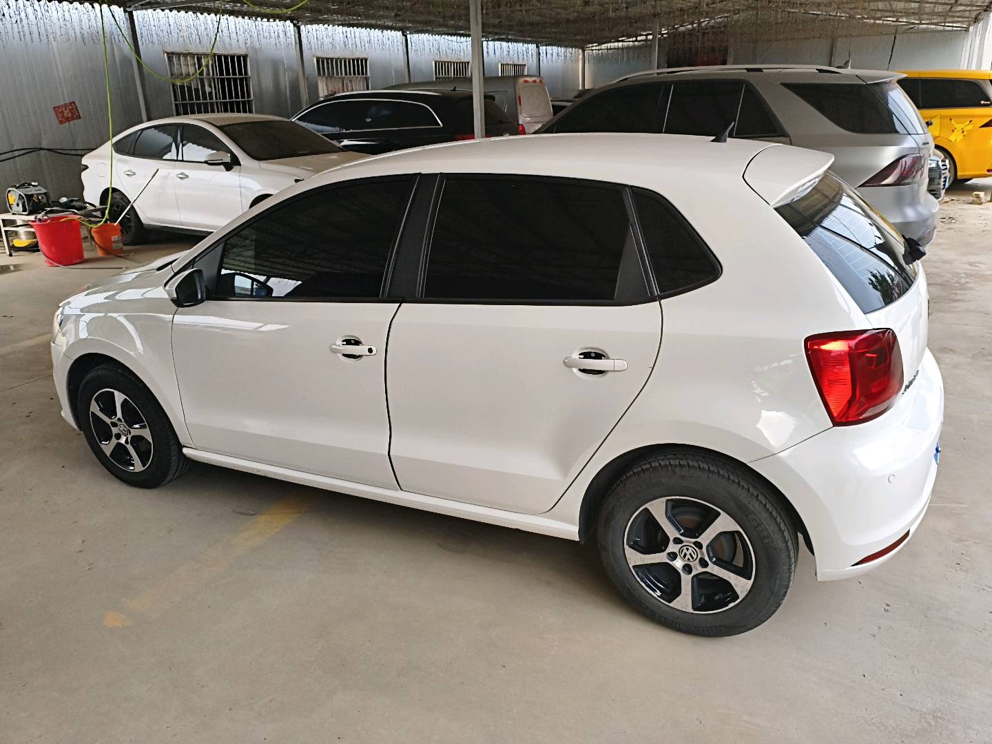 Volkswagen Polo 2015 #8 Volkswagen Polo 2015 car image #8