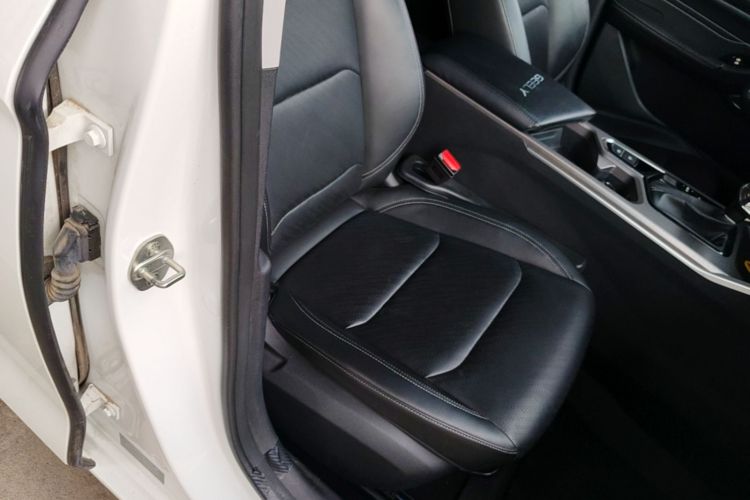 GEELY Emgrand 2022 car image #25