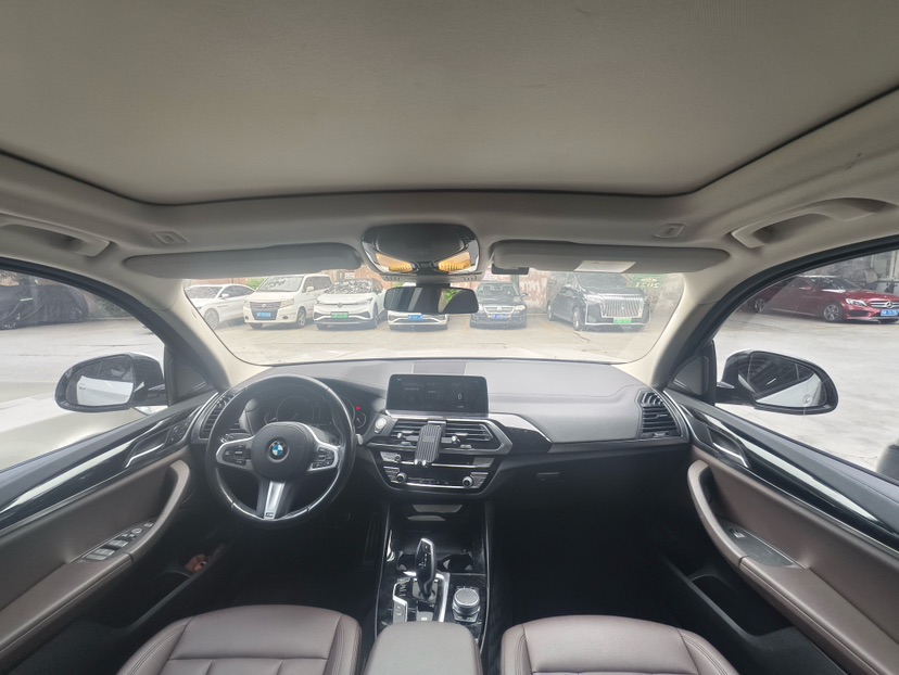 BMW X3 2019 immagine di auto #2