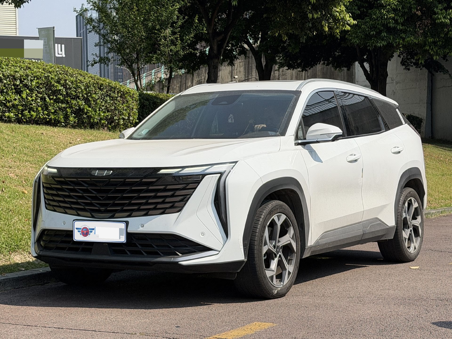 GEELY Boyue L 2023 car image 