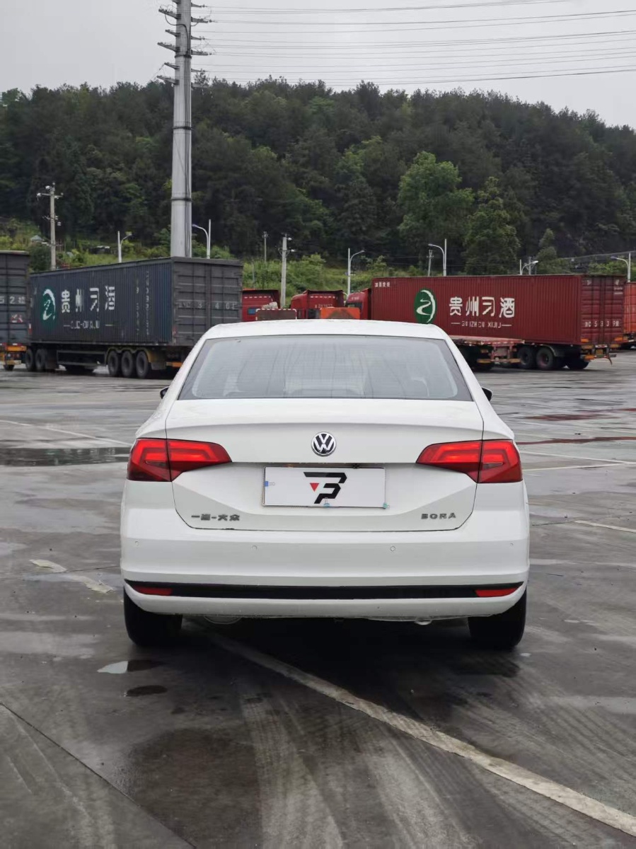 Volkswagen Bora 2018 car image #4