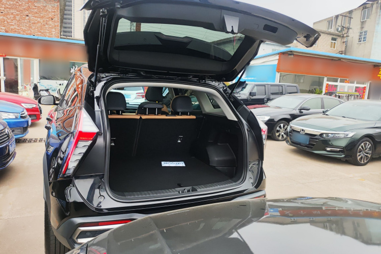 GEELY Boyue L 2023 car image #15