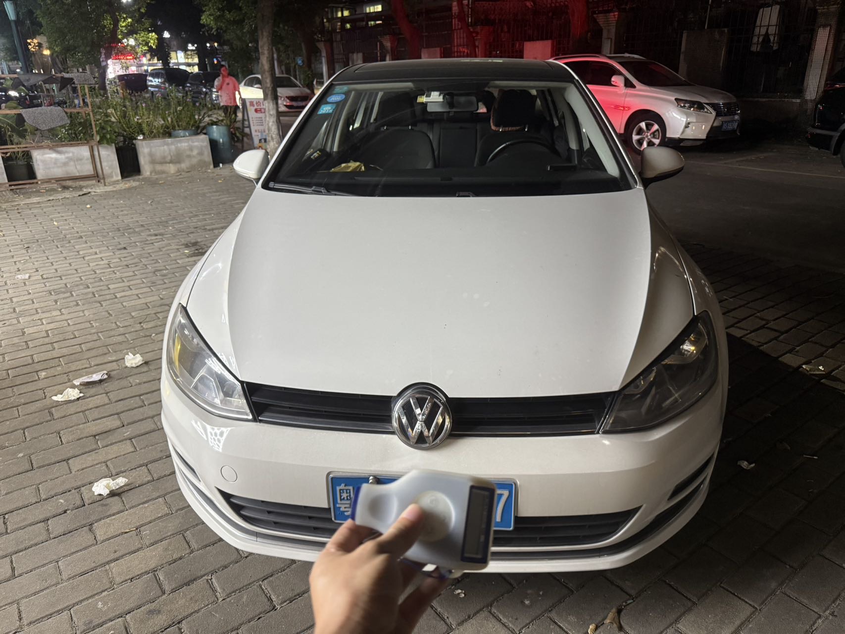 Volkswagen Golf 2014 car image 