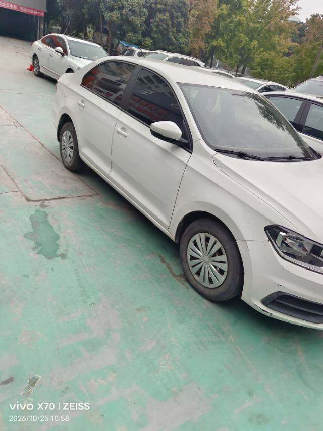 Volkswagen Santana 2019 #4 Volkswagen Santana 2019 car image #4