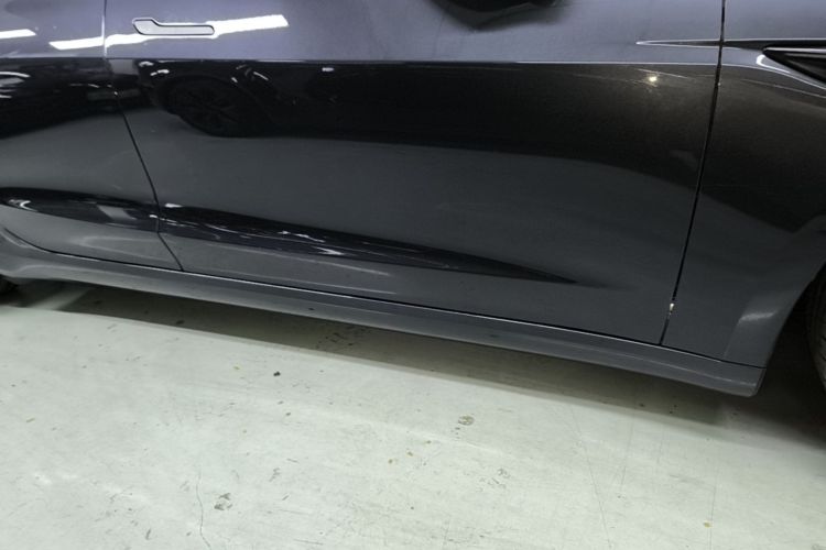 Tesla Model 3 2024 car image #26