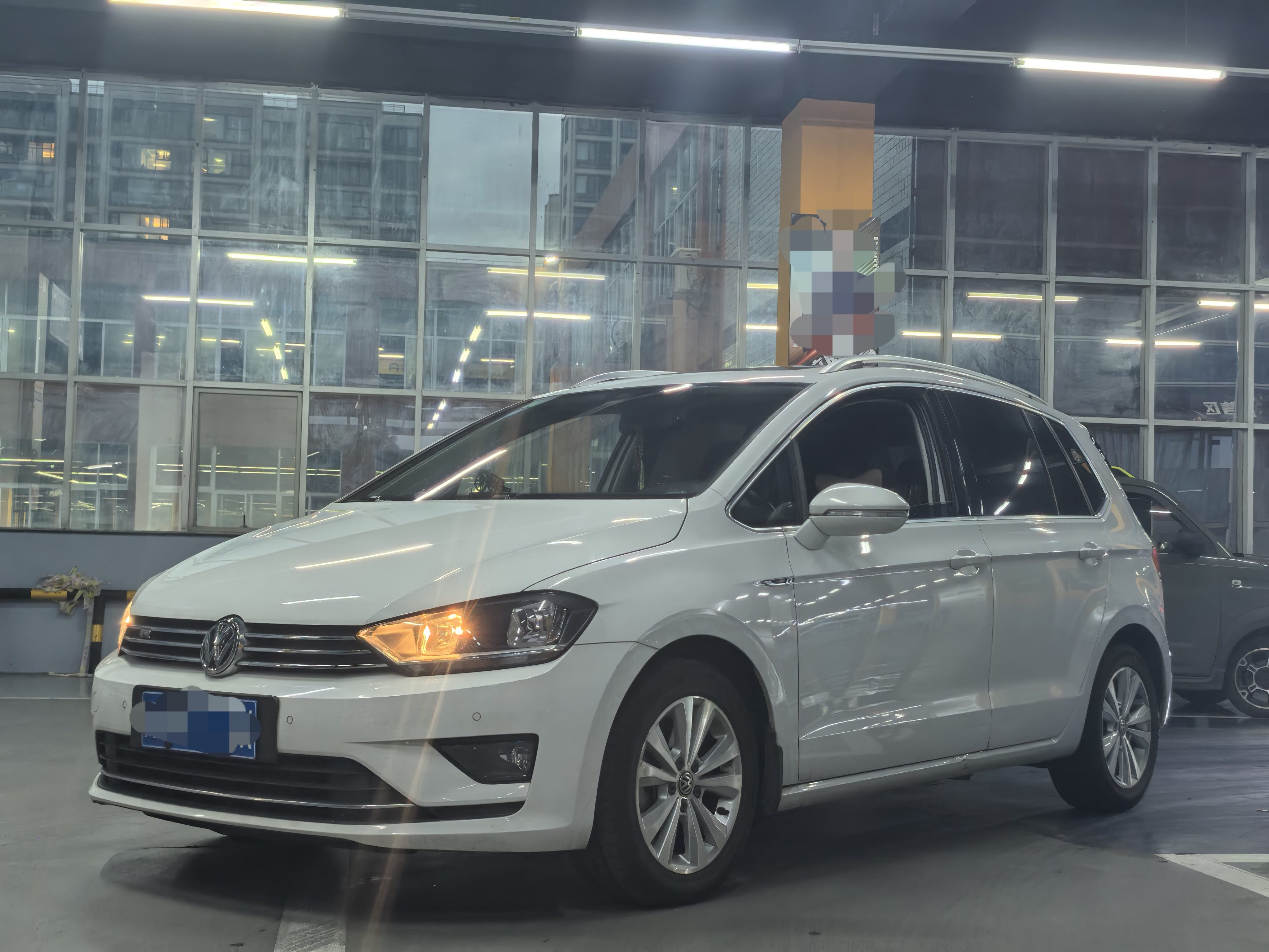 2019 2019 car image