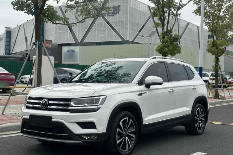 Volkswagen Tharu 2021 immagine di auto #2