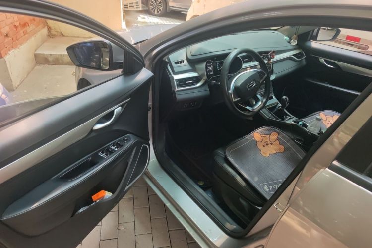 GEELY Emgrand 2020 #9 GEELY Emgrand 2020 car image #9