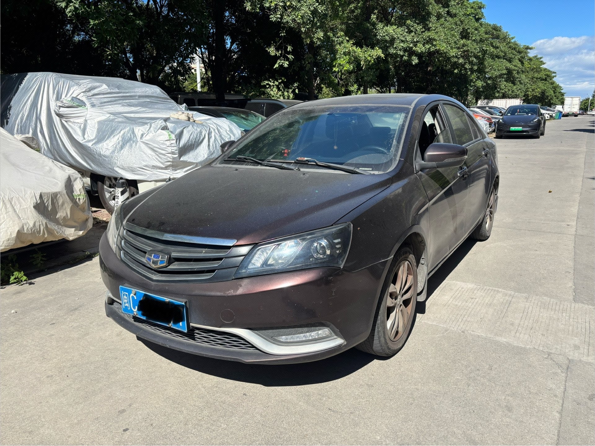 GEELY Emgrand 2016 GEELY Emgrand 2016 صورة سيارة