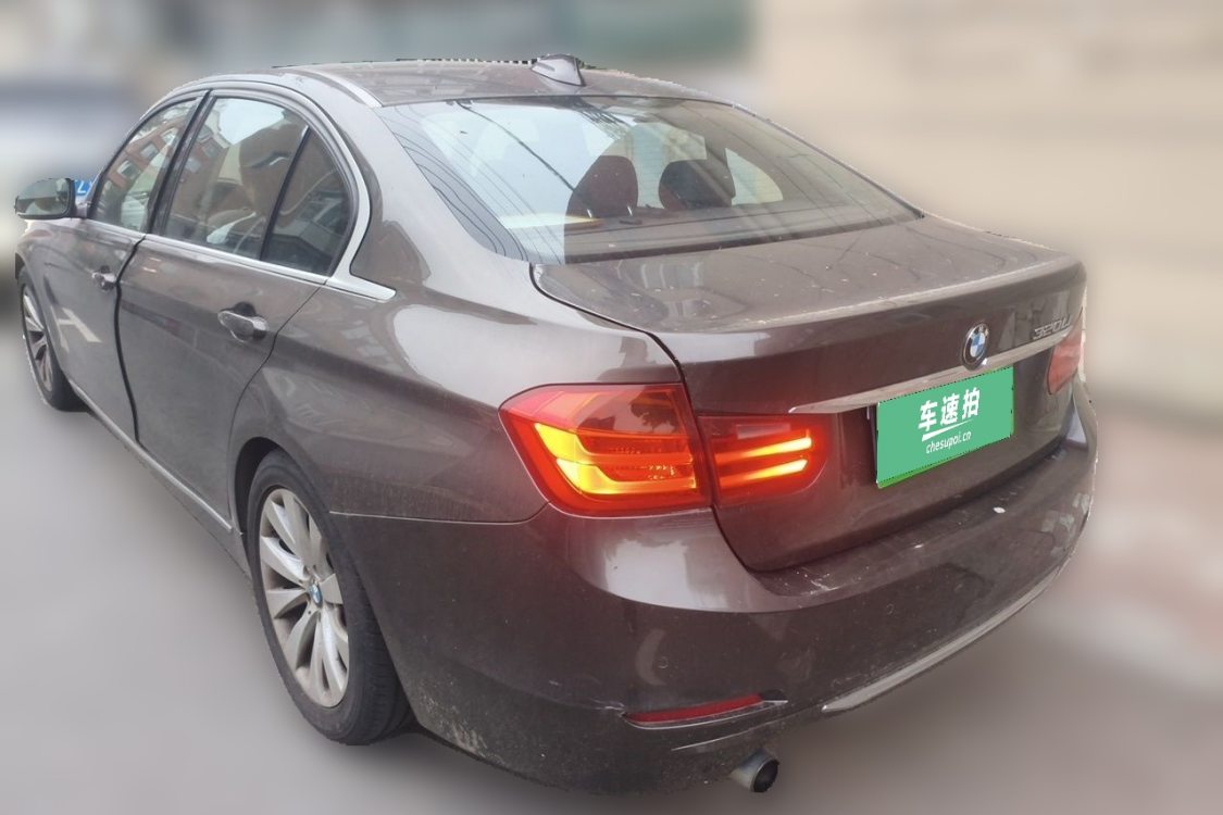 BMW 3 Series 2012 صورة سيارة #3