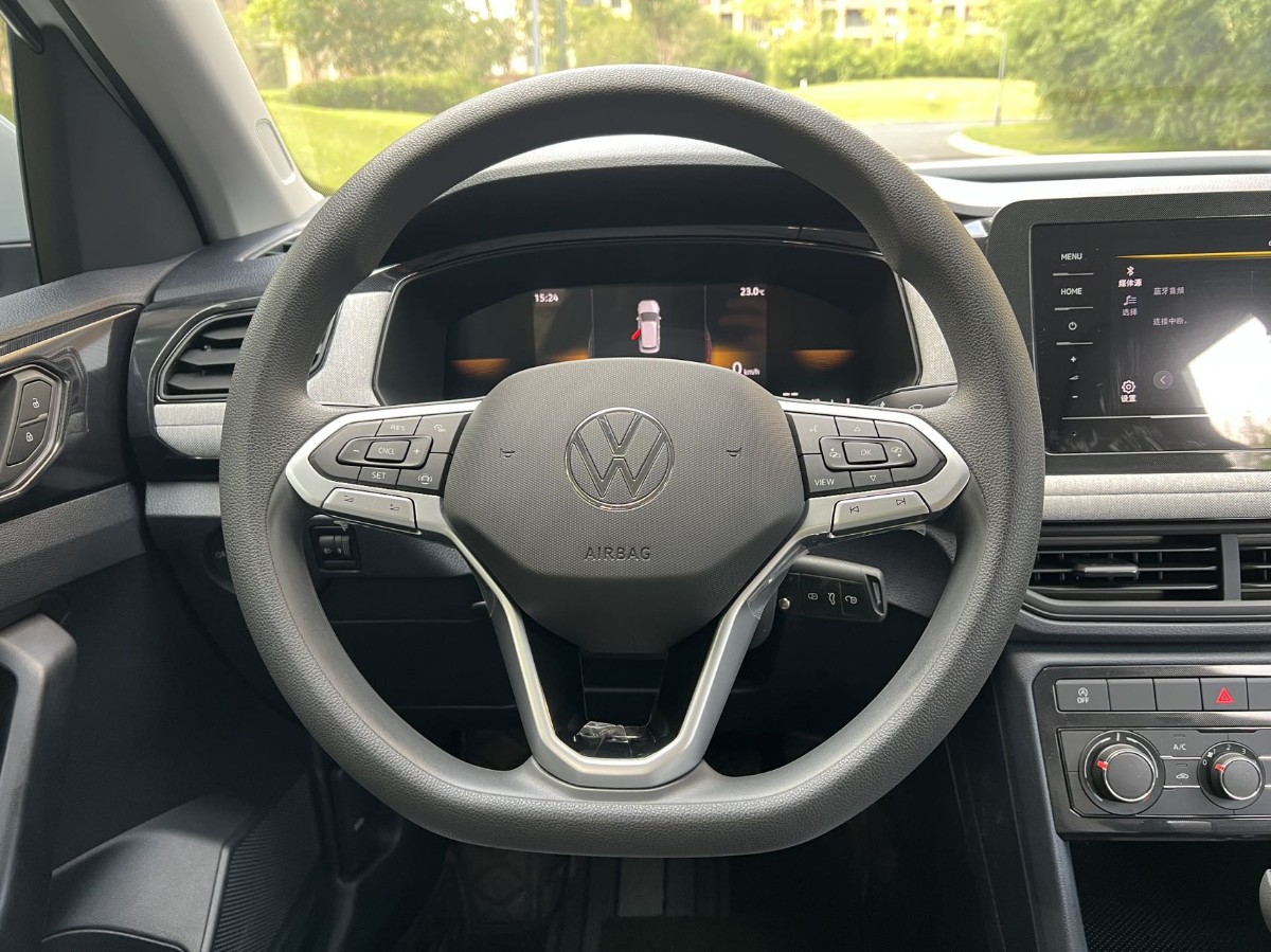 Volkswagen Tharu 2025 изображение автомобиля #9