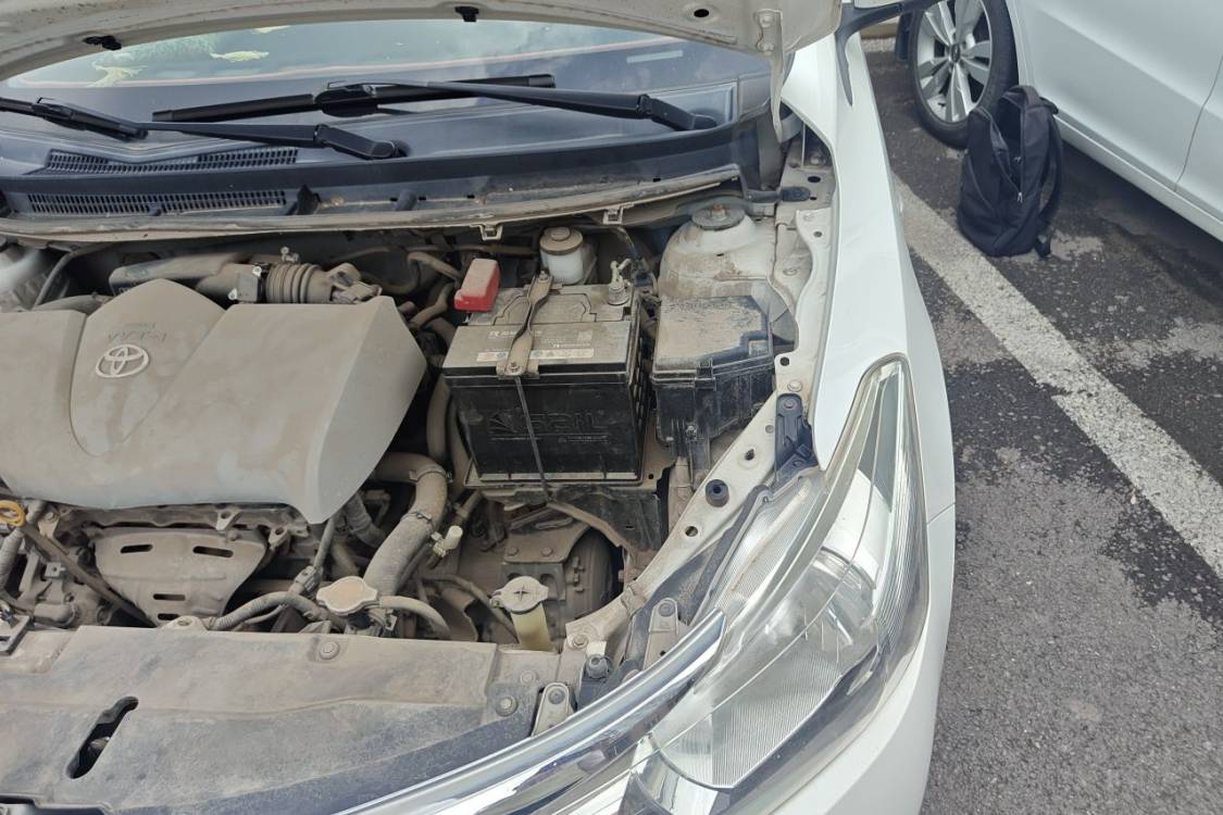 Toyota Vios 2015 صورة سيارة #12